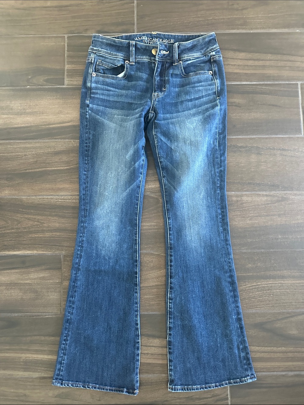 American Eagle Outfitters Dark Blue kickboot stretch Jeans 2 short